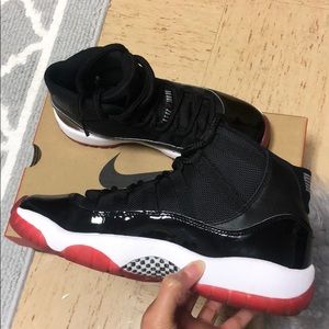 Air Jordan Bred 11